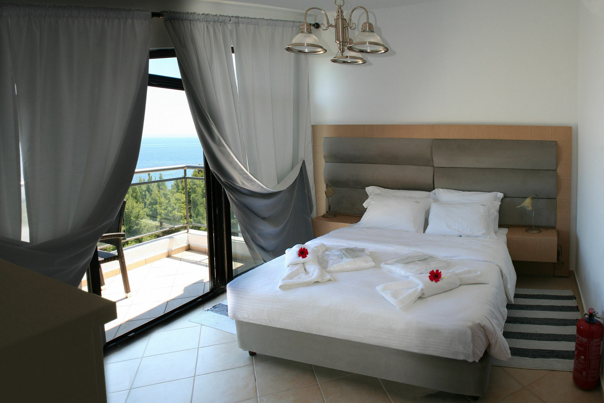 Paressa Villas Nea Fokea Exterior photo